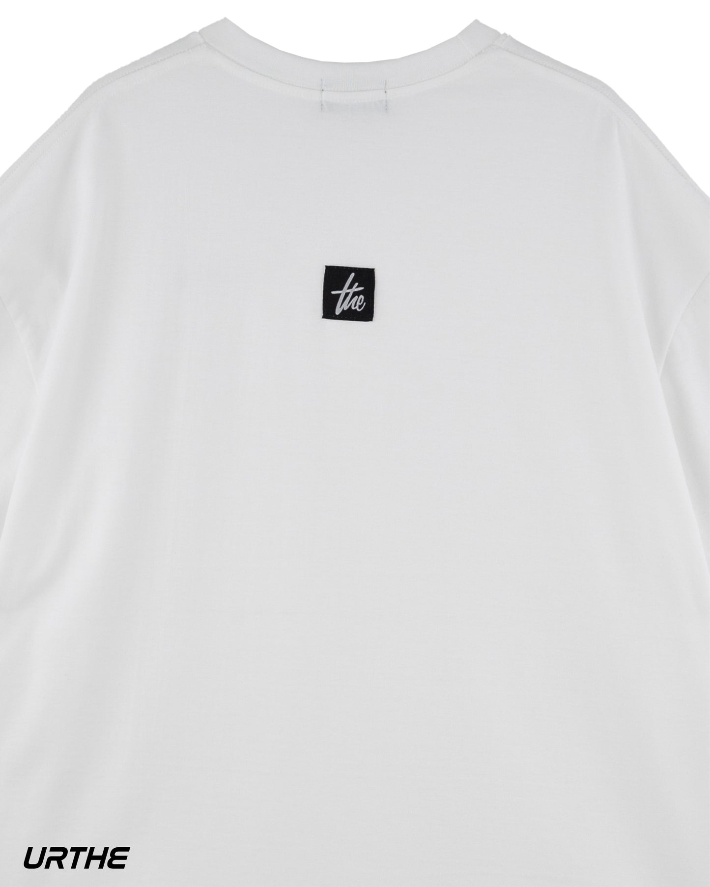 URTHE - เสื้อยืด เเพ็ค 2 ตัว ดำ ขาว สกรีนลาย รุ่น COMBO SET 01