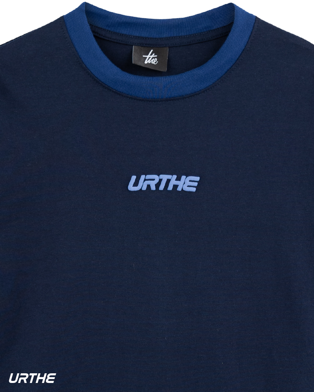 URTHE - เสื้อยืด แขนสั้น สกรีนโลโก้ รุ่น DIFNECK 3D