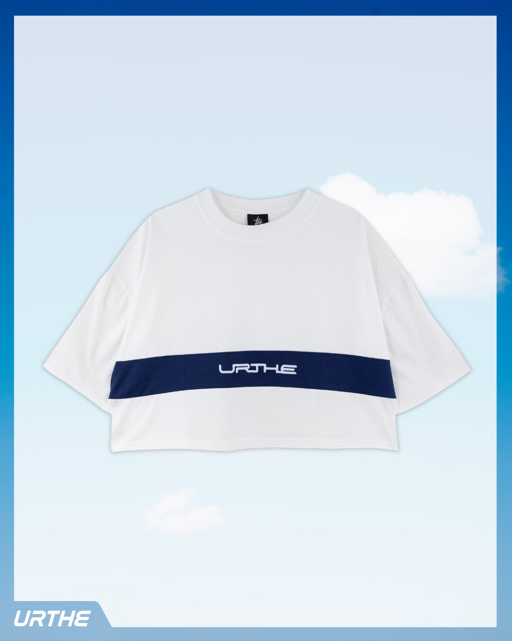 URTHE - เสื้อยืด ครอป แขนสั้น สกรีนลาย รุ่น MINI CUT OFF