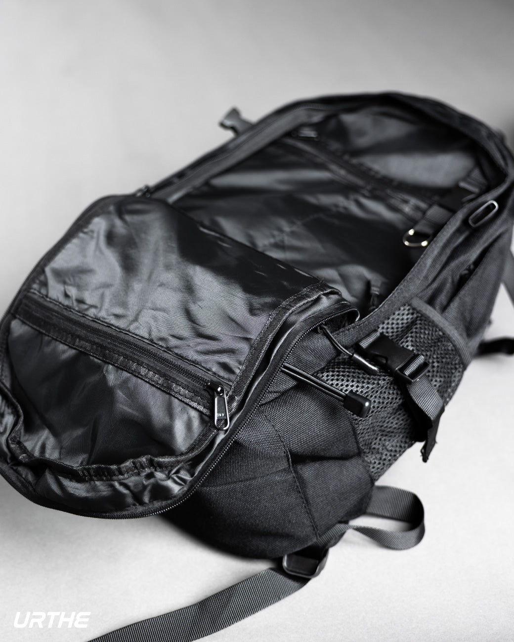URTHE - กระเป๋าเป้ รุ่น NYLON BACKPACK 2.0