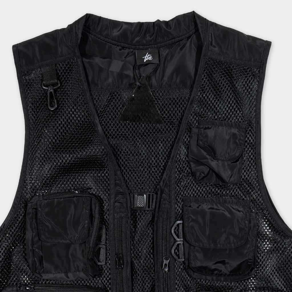 URTHE - เสื้อกั๊ก ตาข่าย ทรงสตรีท รุ่น THE MESH VEST