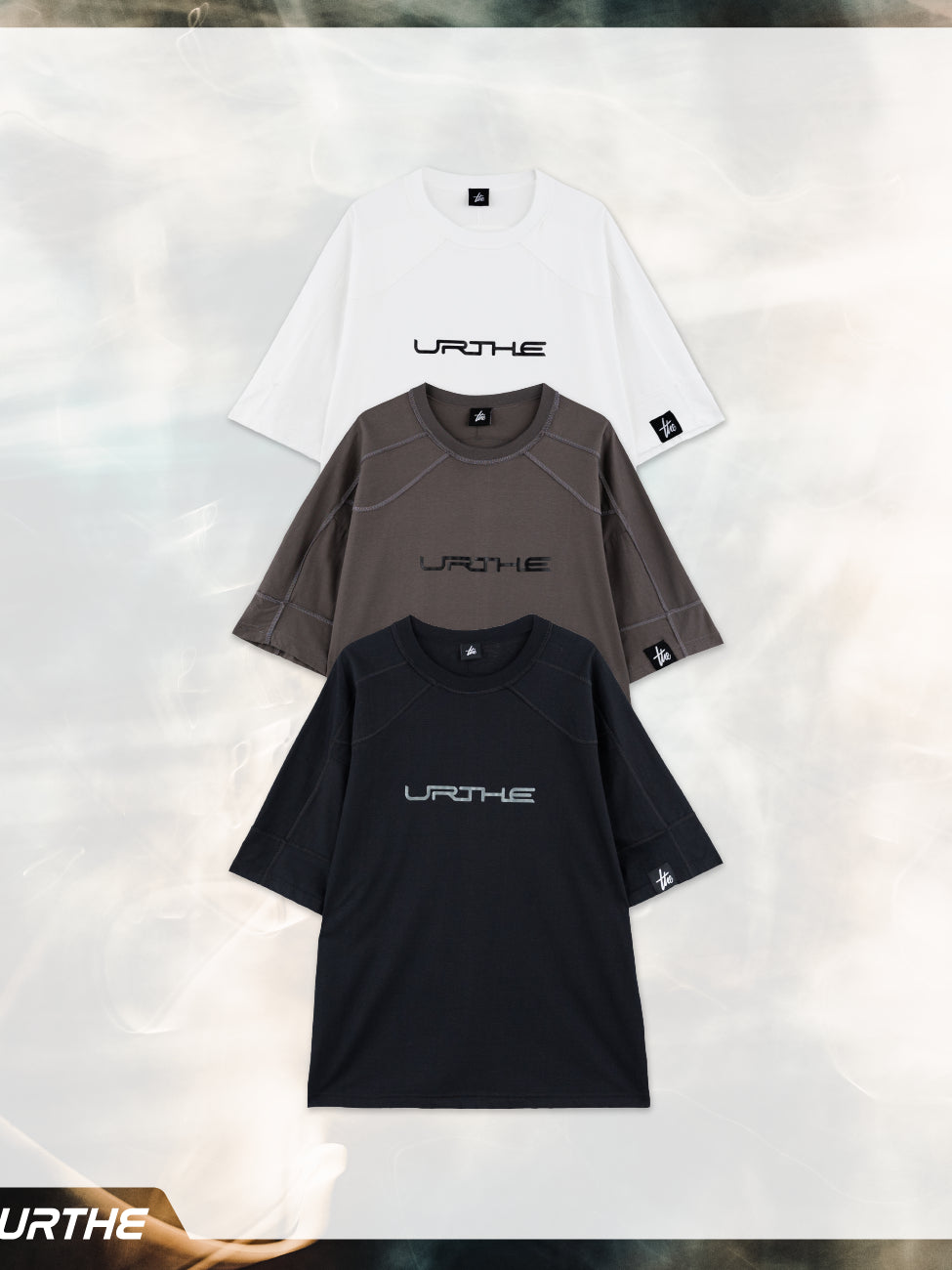 URTHE - เสื้อยืด แขนสั้น Oversize สกรีนลาย รุ่น BODY LINE