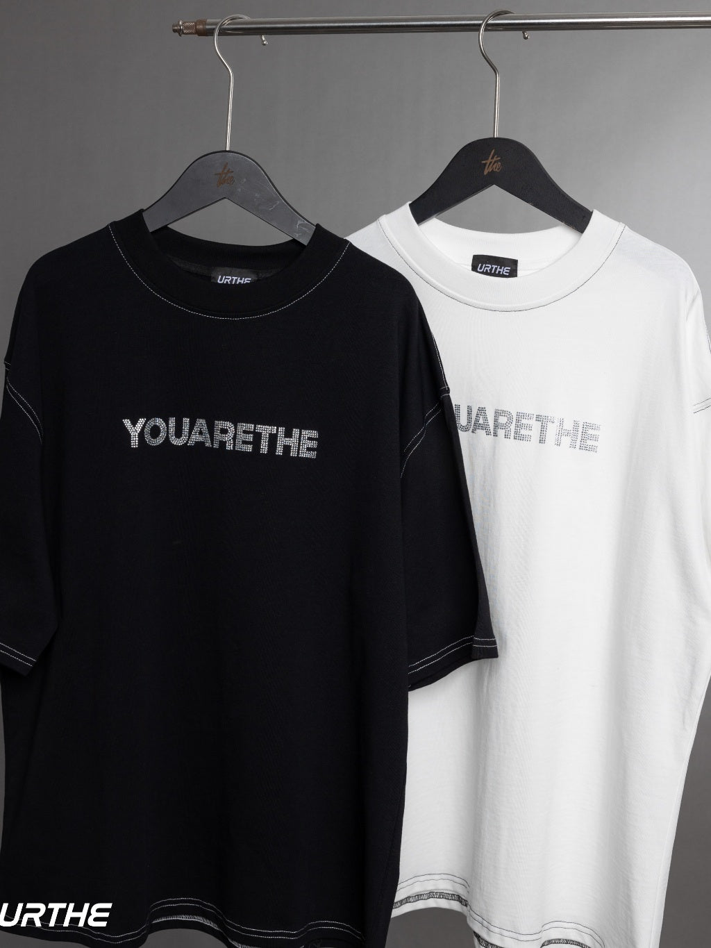 URTHE - เสื้อยืด แขนสั้น OVERSIZE สกรีนลายแบบ HOT FIX รุ่น DIAMONDS