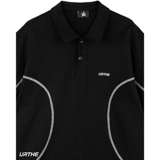 URTHE - เสื้อโปโล แขนสั้น ปักลาย รุ่น CURLY STITCHES POLO