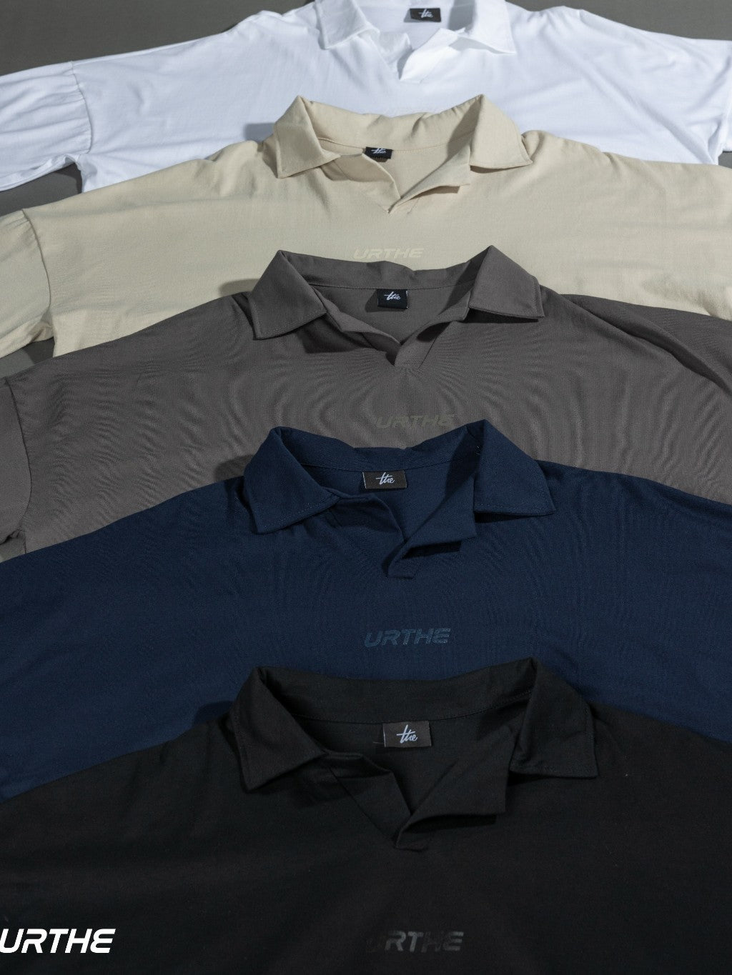 URTHE - เสื้อโปโล แขนสั้น SUPERSIZE สกรีนโลโก้ รุ่น POLO SUPERSIZE