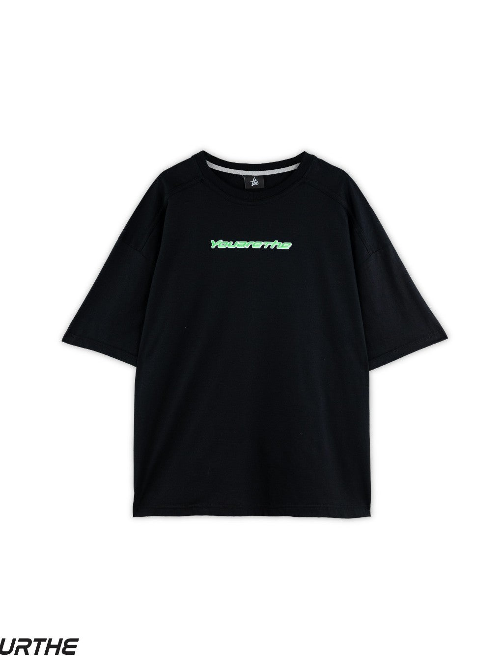 URTHE - เสื้อยืด แขนสั้น OVERSIZE สกรีนลาย 2D รุ่น YOUARETHE 2D 1.0