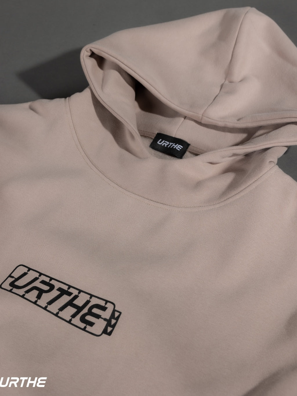 URTHE - เสื้อฮู้ด แขนสั้น OVERSIZE สกรีนลาย รุ่น THE PART HOODIE